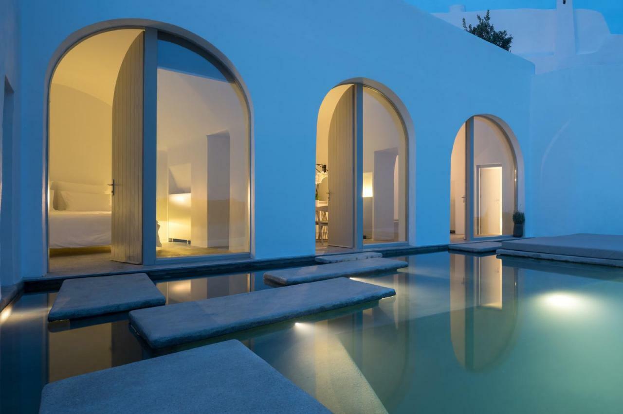 אויה Echoes Luxury Suites (Adults Only) חדר תמונה